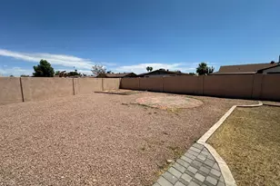 5603 N 69th Ln, Glendale, AZ 85303 - Photo 33