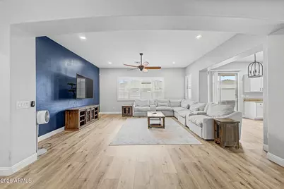 16773 W Apache Street, Goodyear, AZ 85338 - Photo 15