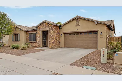 16773 W Apache Street, Goodyear, AZ 85338 - Photo 5