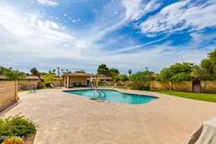 1106 E Wagon Wheel Dr, Phoenix, AZ 85020 - Photo 37