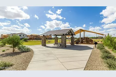 14796 W Smoketree Drive, Surprise, AZ 85387 - Photo 11