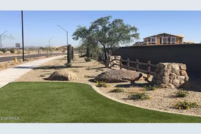 14796 W Smoketree Drive, Surprise, AZ 85387 - Photo 3