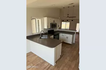 4238 E Encinas Avenue, Gilbert, AZ 85234 - Photo 5