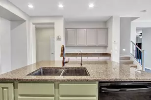 7135 W Desert Mirage Dr, Peoria, AZ 85383 - Photo 11