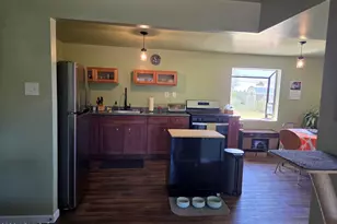 113 Cochise Dr, Bisbee, AZ 85603 - Photo 11
