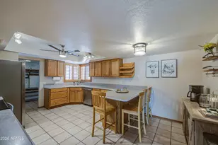 15613 N 57th Dr, Glendale, AZ 85306 - Photo 11