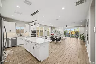 24537 N 18th Wy, Phoenix, AZ 85024 - Photo 9