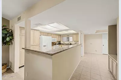 10015 E Minnesota Avenue, Sun Lakes, AZ 85248 - Photo 15