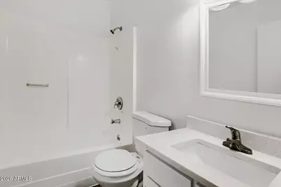5515 N 72nd Avenue, Glendale, AZ 85303 - Photo 23