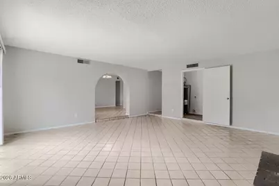 5515 N 72nd Avenue, Glendale, AZ 85303 - Photo 21
