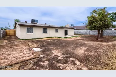 5515 N 72nd Avenue, Glendale, AZ 85303 - Photo 27