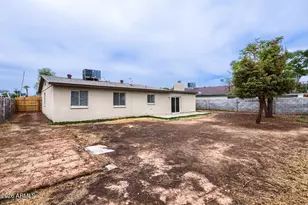 5515 N 72nd Ave, Glendale, AZ 85303 - Photo 27