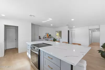 1703 E Laguna Drive, Tempe, AZ 85282 - Photo 7