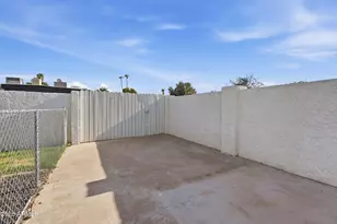 1703 E Laguna Dr, Tempe, AZ 85282 - Photo 41