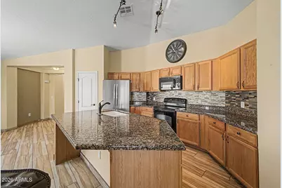 17107 W Tara Lane, Surprise, AZ 85388 - Photo 11