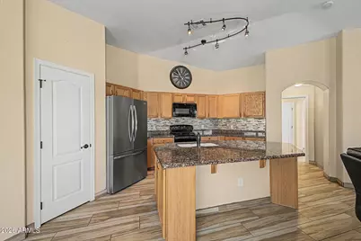 17107 W Tara Lane, Surprise, AZ 85388 - Photo 7