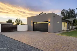 848 S 131st St, Gilbert, AZ 85233 - Photo 9