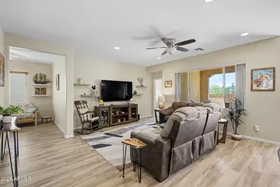 4541 W Hanna Drive, Eloy, AZ 85131 - Photo 5