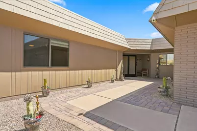 11005 W Welk Drive, Sun City, AZ 85373 - Photo 9