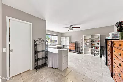 11005 W Welk Drive, Sun City, AZ 85373 - Photo 23