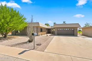 11005 W Welk Dr, Sun City, AZ 85373 - Photo 7