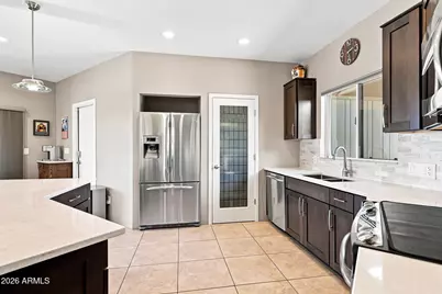 11005 W Welk Drive, Sun City, AZ 85373 - Photo 15