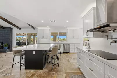 10521 E Wethersfield Road, Scottsdale, AZ 85259 - Photo 9