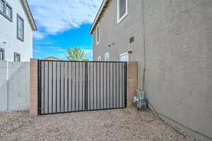 18508 W Acapulco Ln, Surprise, AZ 85388 - Photo 75