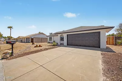 3305 E Saint John Road, Phoenix, AZ 85032 - Photo 3