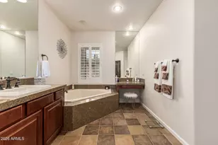 3935 E Rough Rider Rd, Phoenix, AZ 85050 - Photo 31