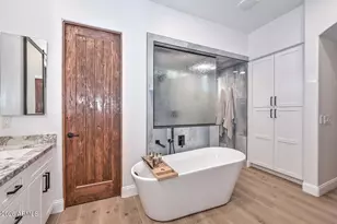 28638 N 68th Dr, Peoria, AZ 85383 - Photo 39