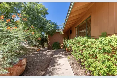 7536 E Coolidge Street, Scottsdale, AZ 85251 - Photo 1