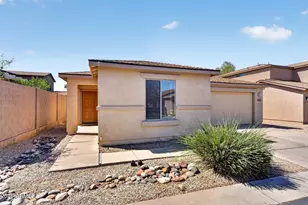 2551 E Meadow Chase Dr, San Tan Valley, AZ 85140 - Photo 3