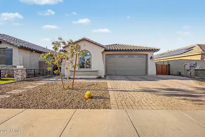 15130 W Moreland Street, Goodyear, AZ 85338 - Photo 1