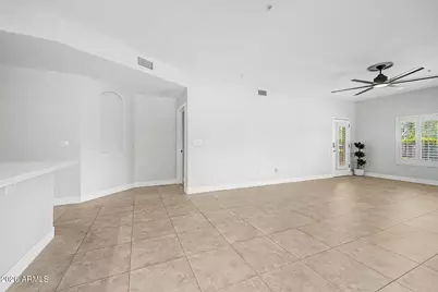 5350 E Deer Valley Drive #1420, Phoenix, AZ 85054 - Photo 3