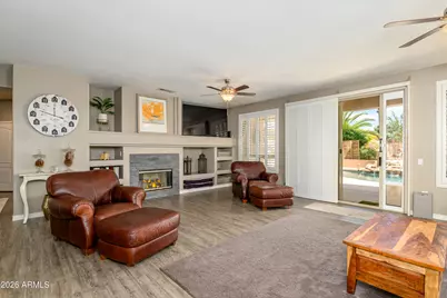 18443 N Borgata Drive, Surprise, AZ 85374 - Photo 5
