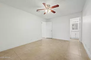316 W Hononegh Dr, Phoenix, AZ 85027 - Photo 11