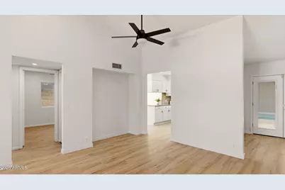 15221 N 42nd Place, Phoenix, AZ 85032 - Photo 15