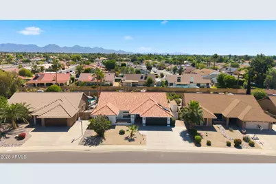 15221 N 42nd Place, Phoenix, AZ 85032 - Photo 1