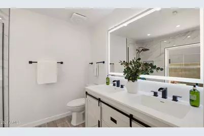 15221 N 42nd Place, Phoenix, AZ 85032 - Photo 35