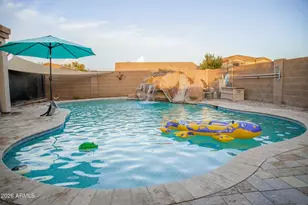 1221 W Del Monte Dr, Casa Grande, AZ 85122 - Photo 1
