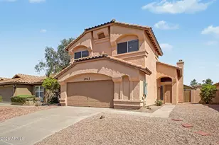 2922 E Woodland Dr, Phoenix, AZ 85048 - Photo 1