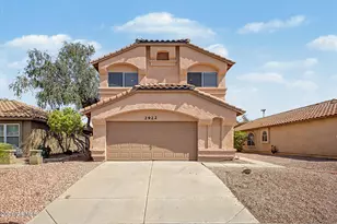 2922 E Woodland Dr, Phoenix, AZ 85048 - Photo 1