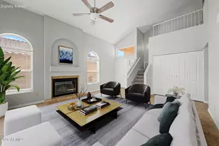 2922 E Woodland Dr, Phoenix, AZ 85048 - Photo 9