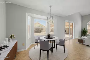 2922 E Woodland Dr, Phoenix, AZ 85048 - Photo 11