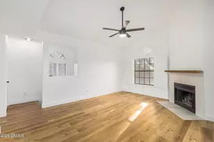5640 E Bell Rd, Scottsdale, AZ 85254 - Photo 17