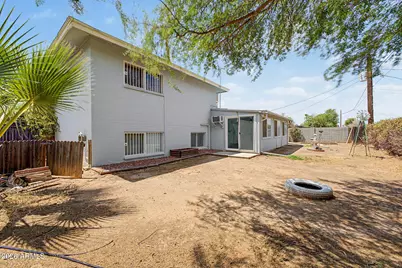 3944 W Montebello Avenue, Phoenix, AZ 85019 - Photo 33