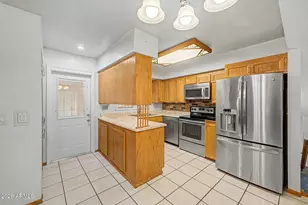 3944 W Montebello Ave, Phoenix, AZ 85019 - Photo 9
