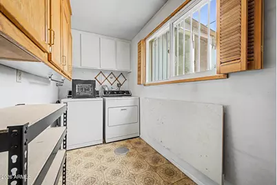 3944 W Montebello Avenue, Phoenix, AZ 85019 - Photo 29