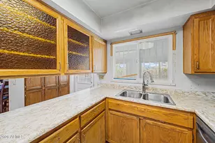 3944 W Montebello Ave, Phoenix, AZ 85019 - Photo 11